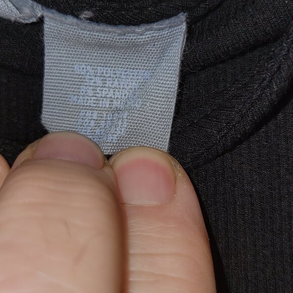 Sky and Sparrow Ribbed Knit Black Cut Out Crop Top, Size XS - Picture 4 of 4